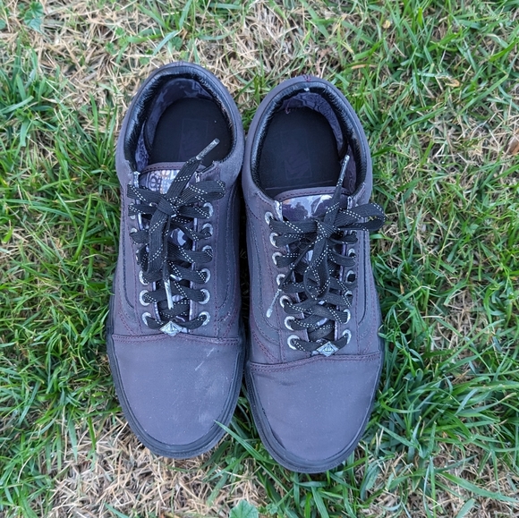 VANS x Harry Potter Deathly Hallows Old Skool Shoes Mens 8.5 Women's 10 - Picture 5 of 8